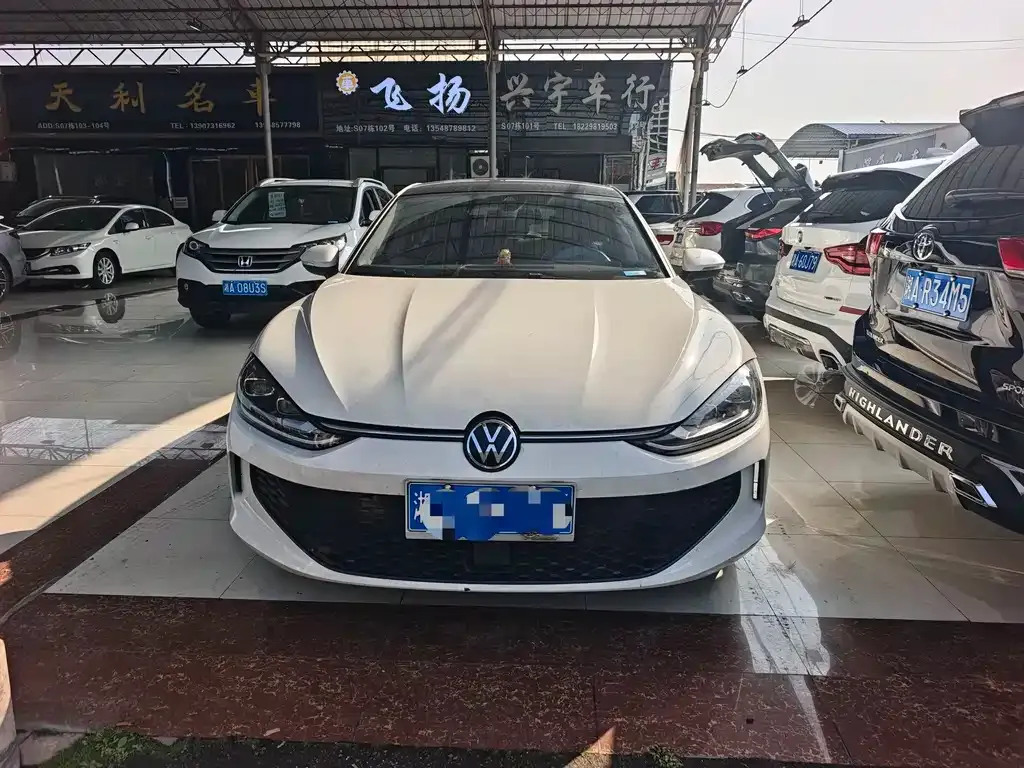 Volkswagen Lamando 2023 из CN, фото 8