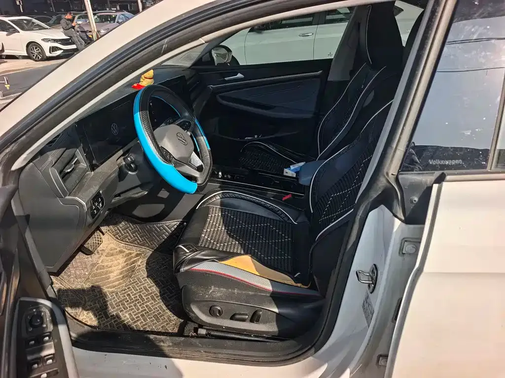 Volkswagen Lamando 2023 из CN, фото 3