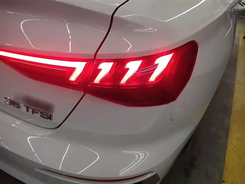 Audi A3 2023 из CN, фото 3