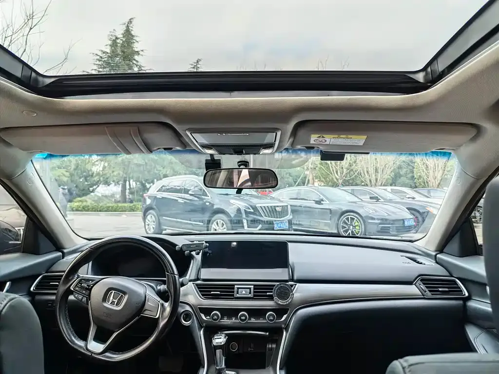 Honda Accord 2022 из CN, фото 4