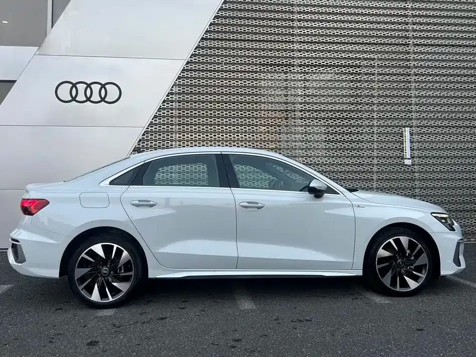 Audi A3 — фото 10