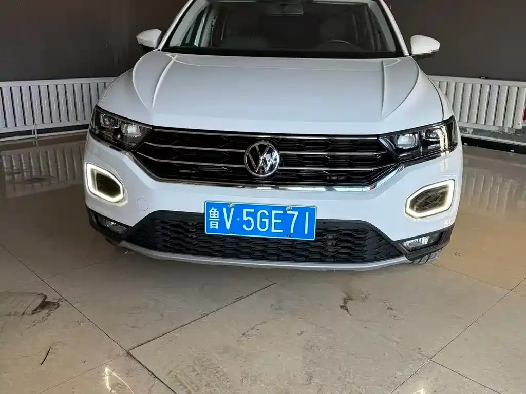 Volkswagen T-Roc 2023 из CN, фото 3