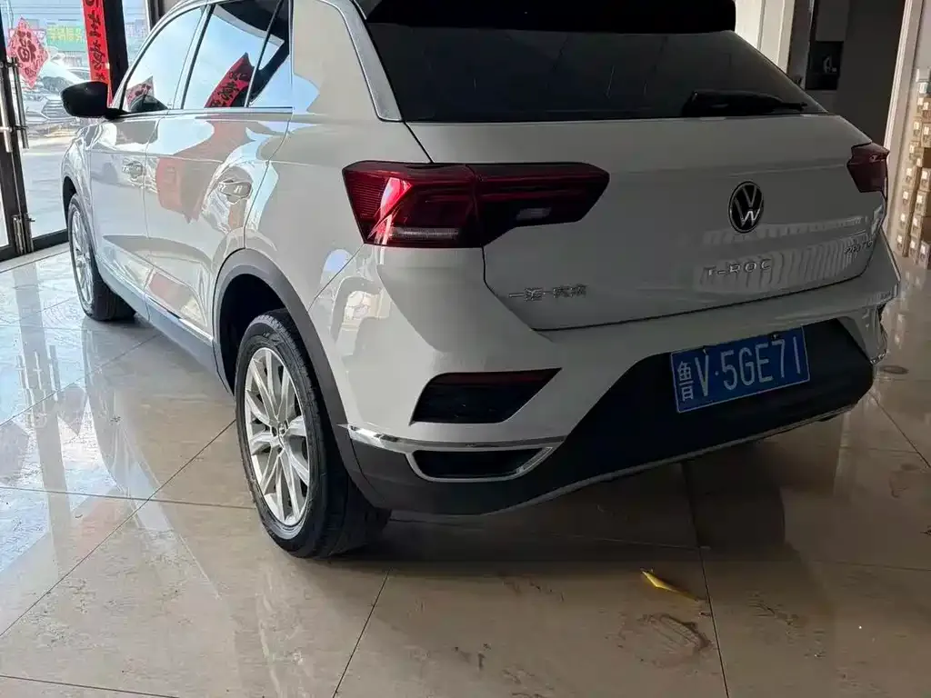 Volkswagen T-Roc 2023 из CN, фото 5