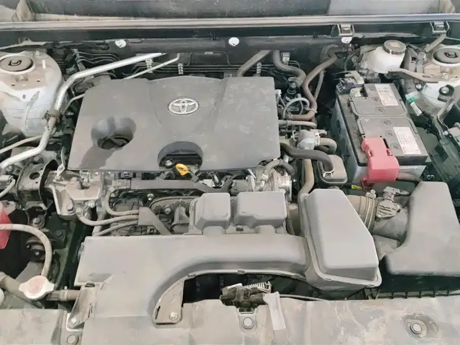 Toyota RAV4 2024 из CN, фото 8