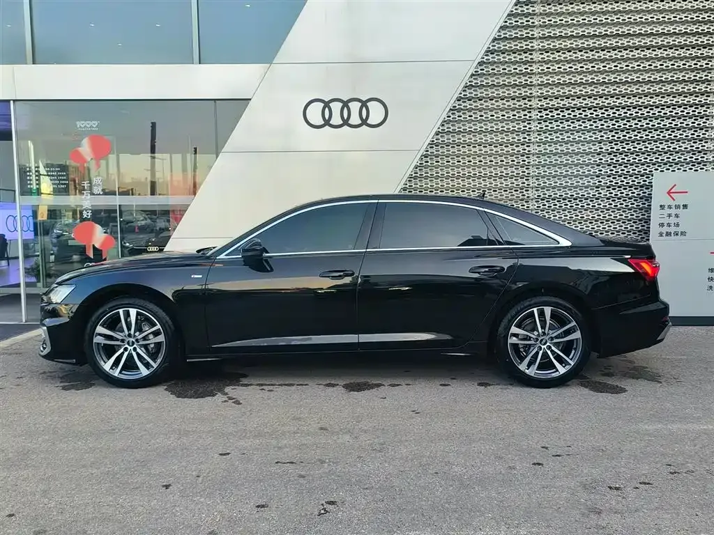 Audi A6L 2024 из CN, фото 9