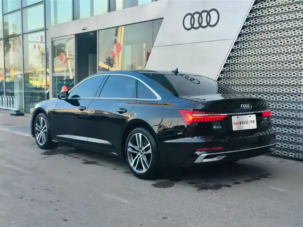 Audi A6L 2024 из CN, фото 2