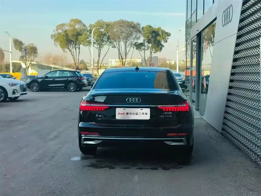 Audi A6L 2024 из CN, фото 6