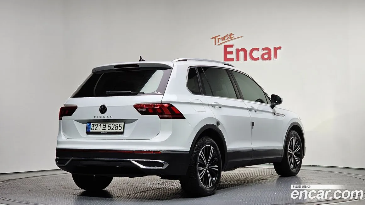Volkswagen Tiguan 2021 из KR, фото 7