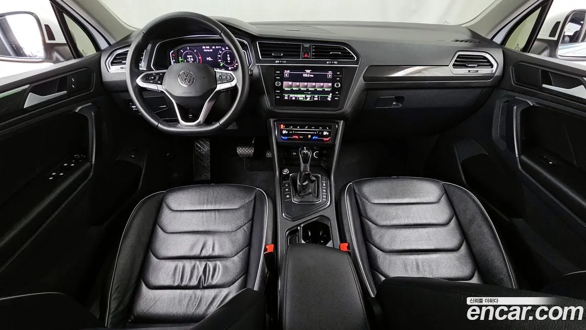 Volkswagen Tiguan 2021 из KR, фото 9