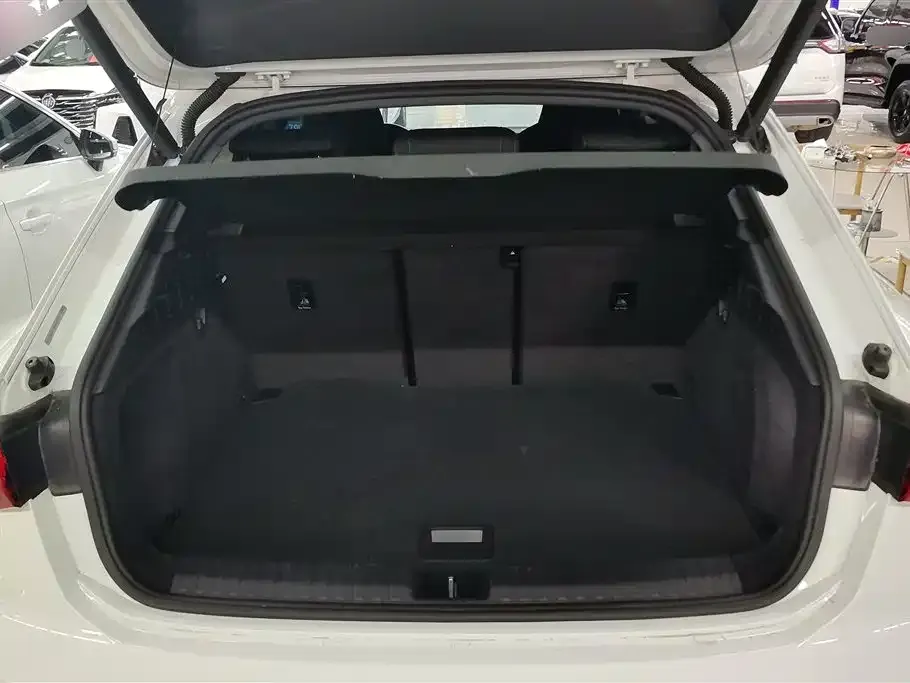 Audi A3 2021 из CN, фото 5