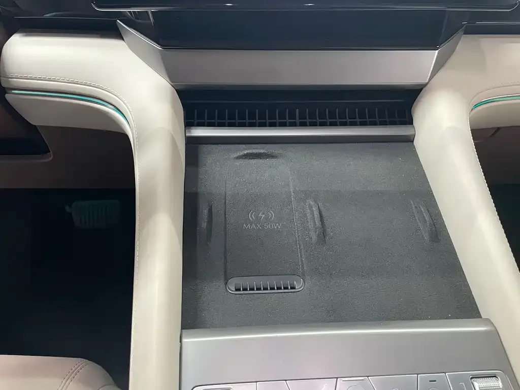 BYD Xia 2025 из CN, фото 3