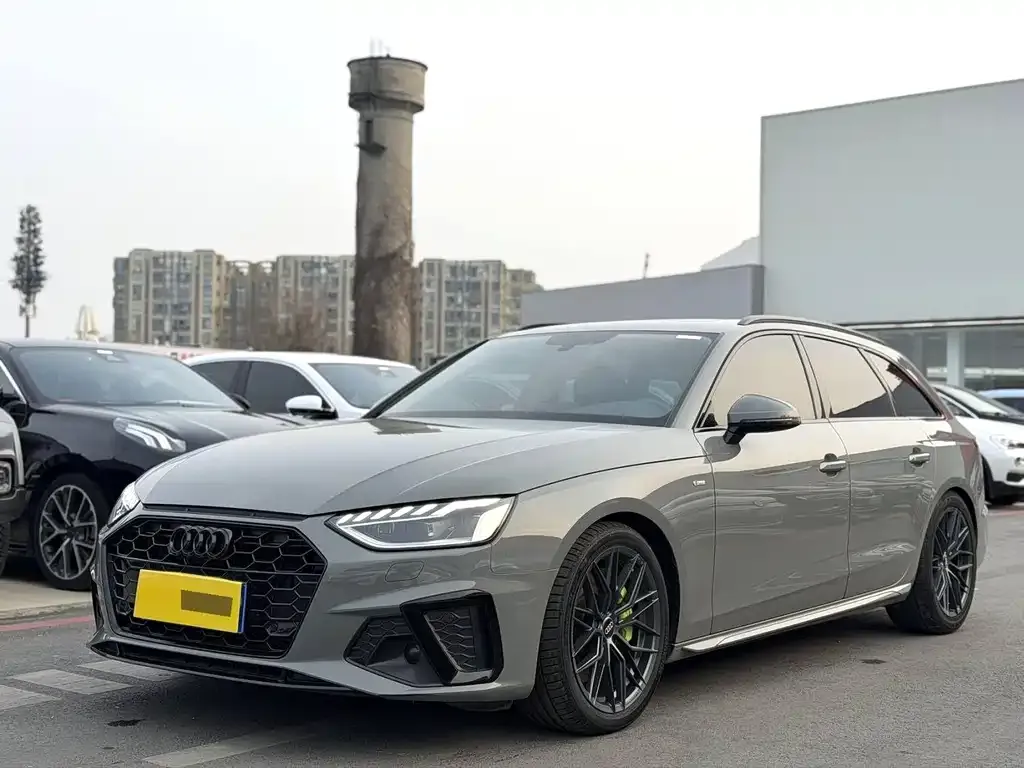 Audi A4 (Import) 2021 из CN, фото 1