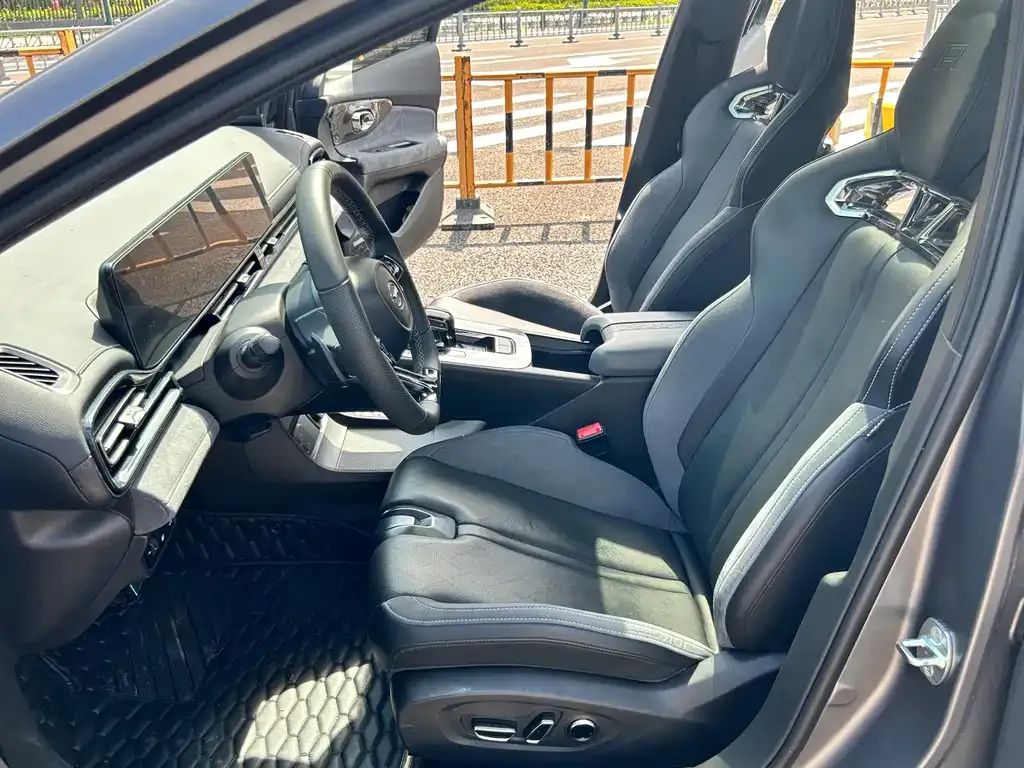 GAC Motor Shadow Leopard — фото 4