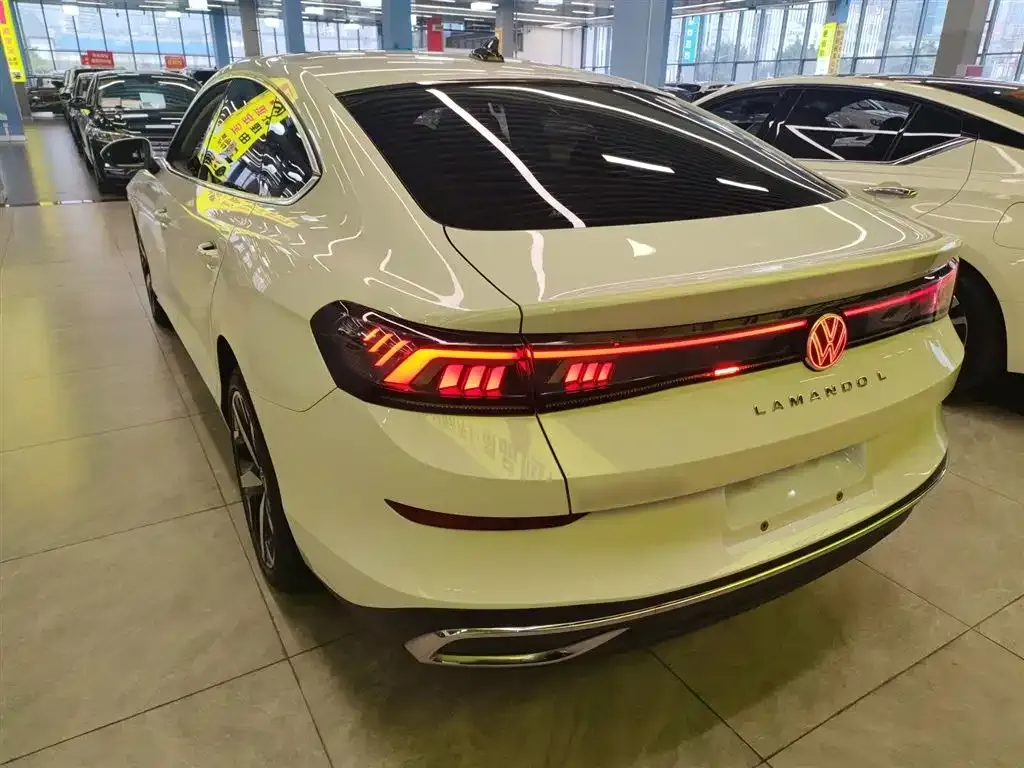 Volkswagen Lamando 2024 из CN, фото 10