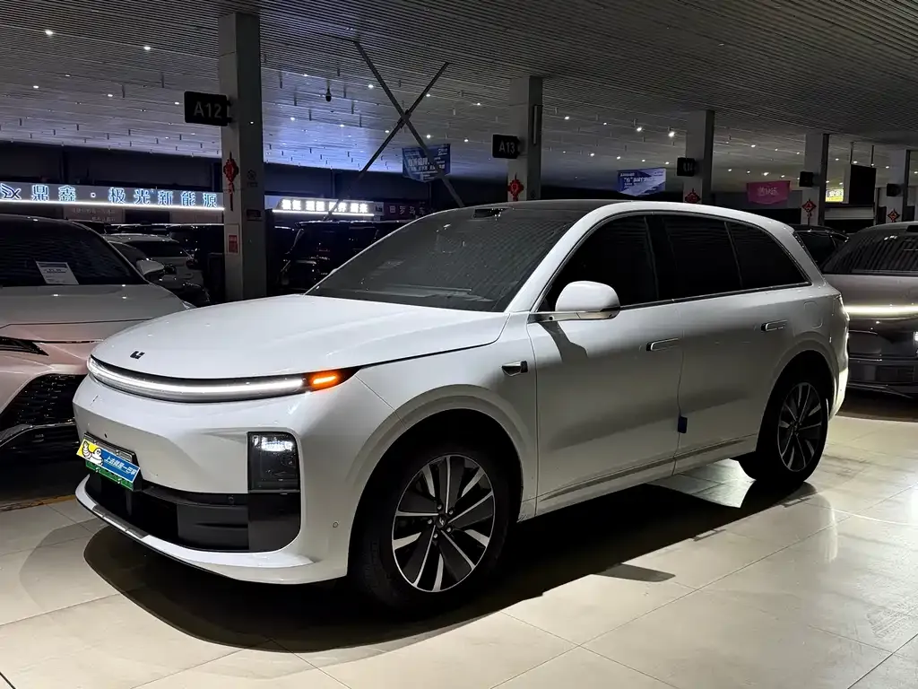 Li Auto L6 2025 из CN, фото 1
