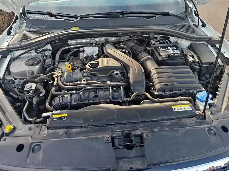 Volkswagen Bora 2024 из CN, фото 8