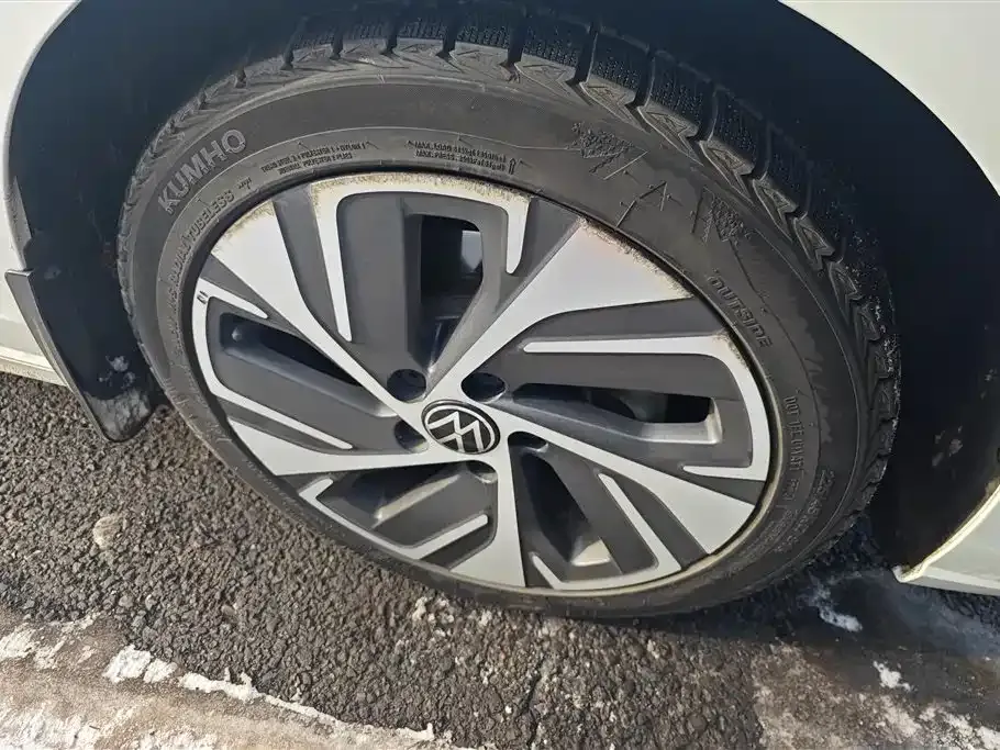 Volkswagen Bora 2024 из CN, фото 9