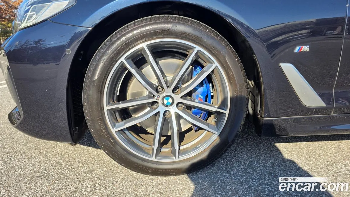 BMW 5-Series 2023 из KR, фото 8