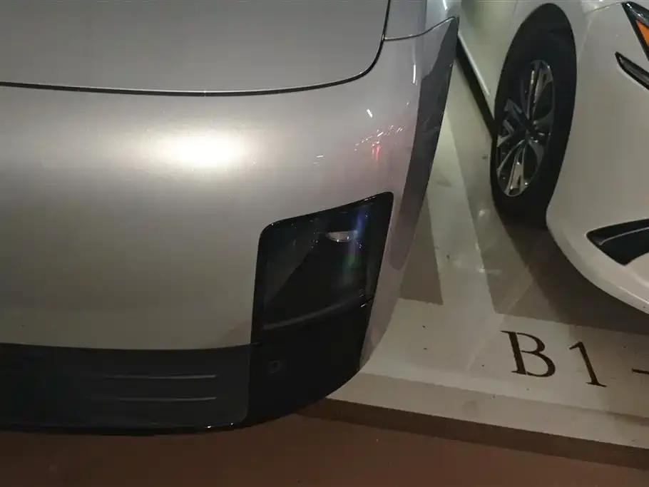 Li Auto MEGA 2024 из CN, фото 4