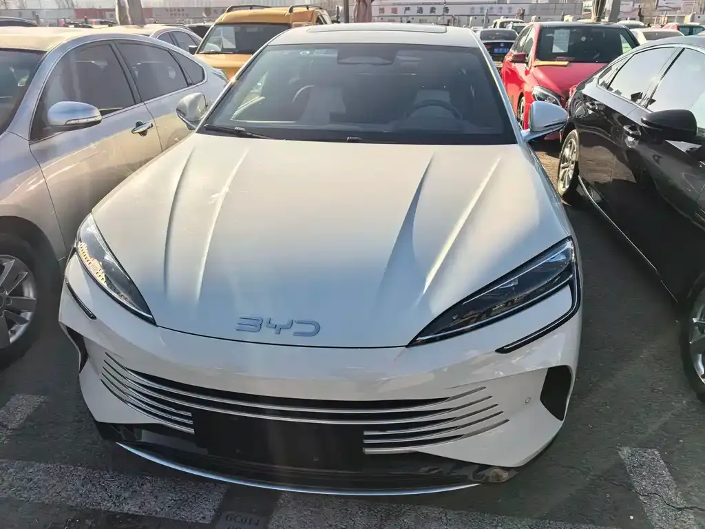 BYD Seal 07 DM-i 2025 из CN, фото 6