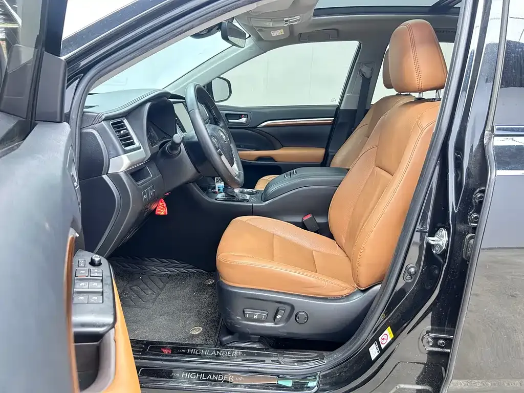 Toyota Highlander 2021 из CN, фото 6