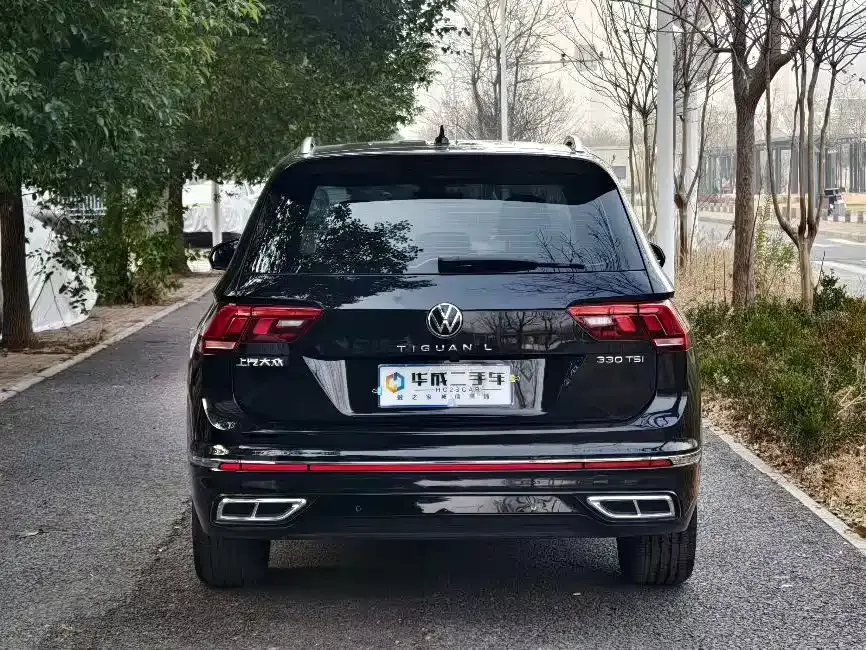 Volkswagen Tiguan L — фото 8