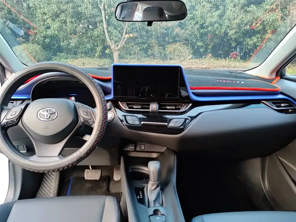 Toyota C-HR 2023 из CN, фото 10