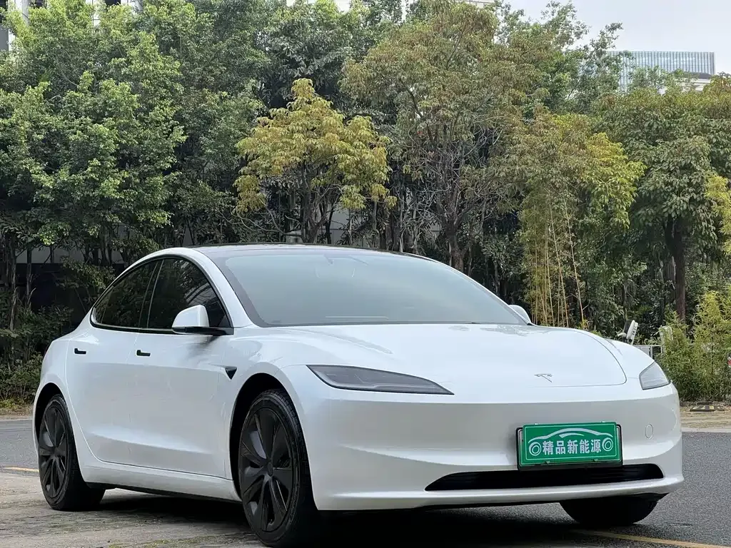 Tesla Model 3 2024 из CN, фото 9