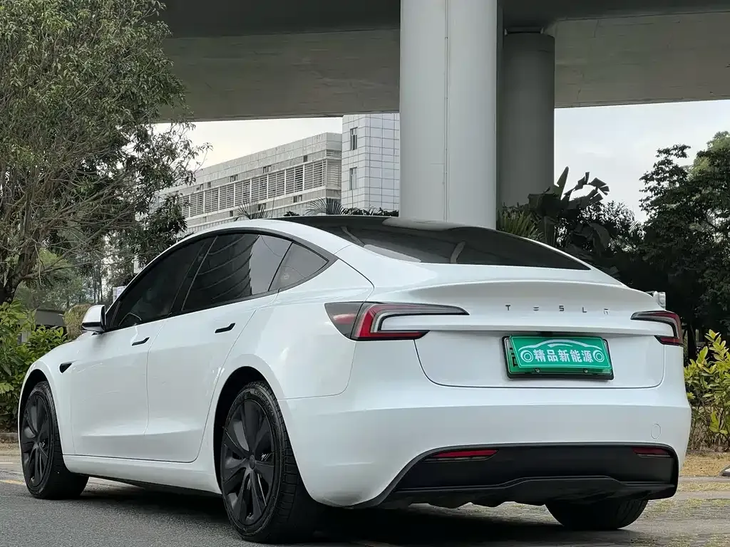 Tesla Model 3 2024 из CN, фото 7