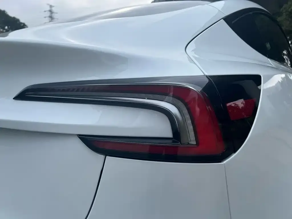 Tesla Model 3 2024 из CN, фото 8