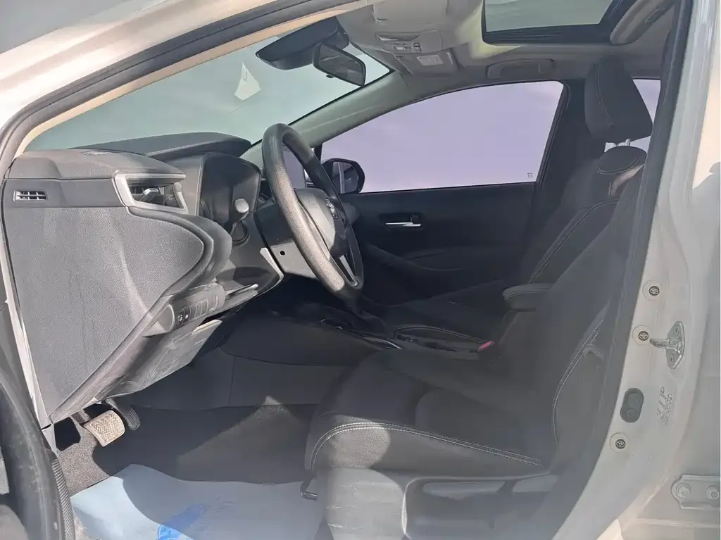 Toyota Corolla 2021 из CN, фото 9