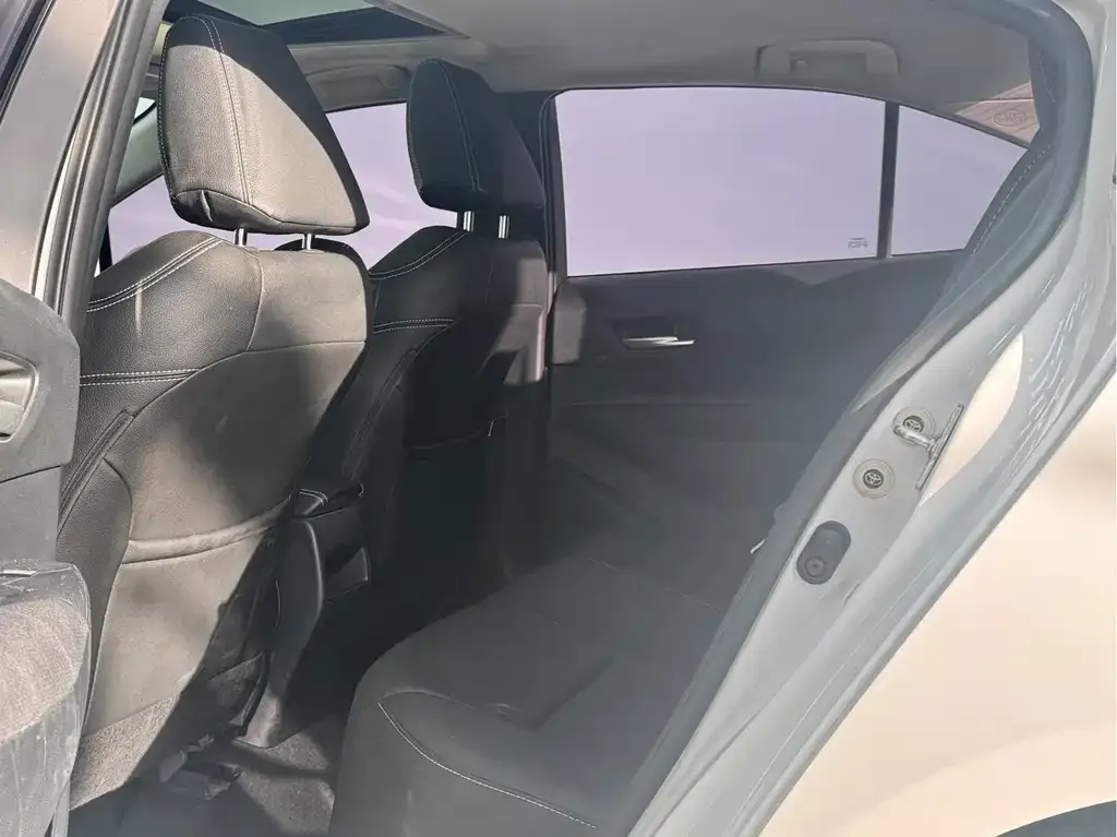 Toyota Corolla 2021 из CN, фото 6