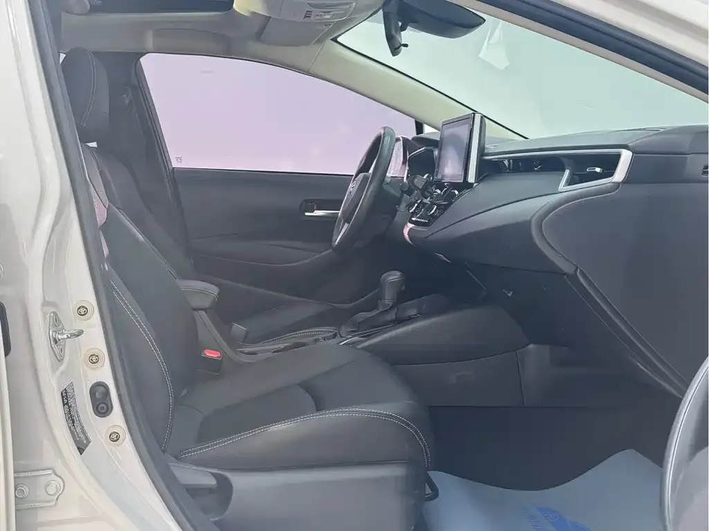 Toyota Corolla 2021 из CN, фото 4