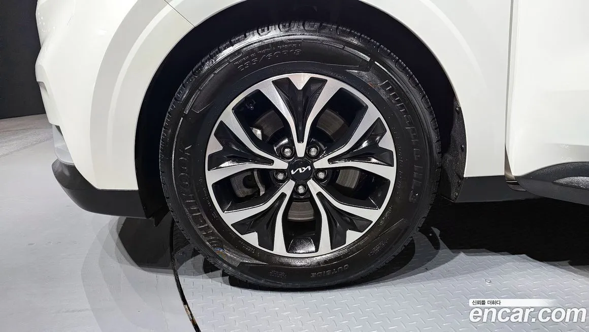 Kia Carnival 2023 из KR, фото 5
