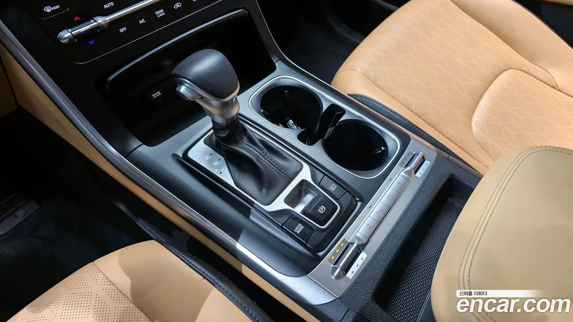 Kia Carnival 2023 из KR, фото 6