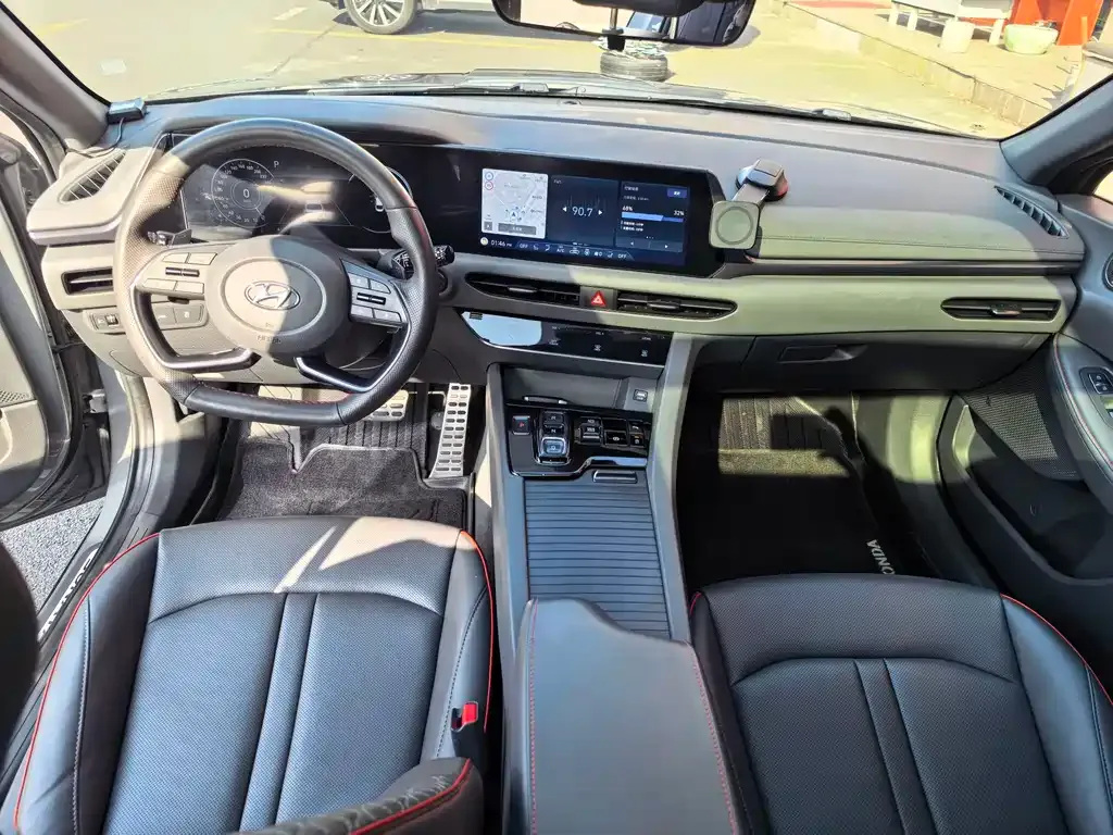 Hyundai Sonata 2021 из CN, фото 4