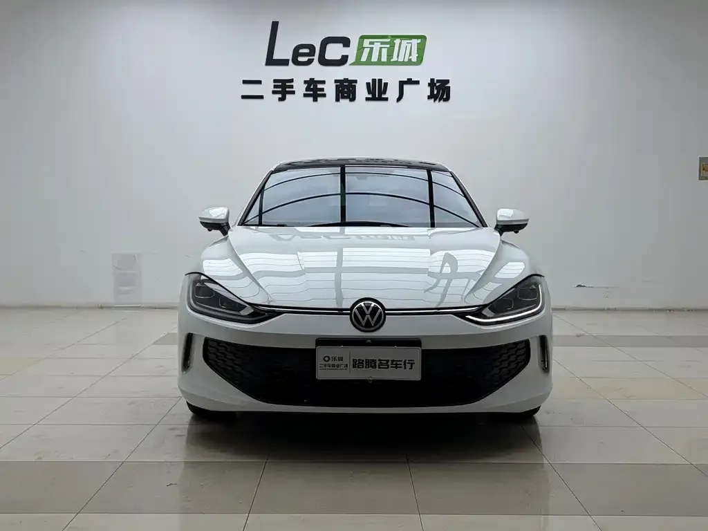 Volkswagen Lamando 2024 из CN, фото 1
