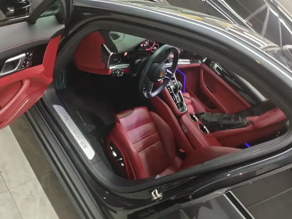 Porsche Panamera 2022 из CN, фото 2