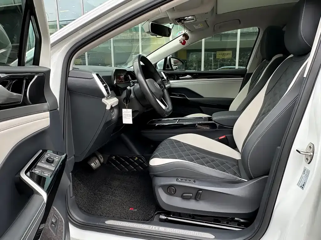 Volkswagen ID.6 Crozz 2021 из CN, фото 7