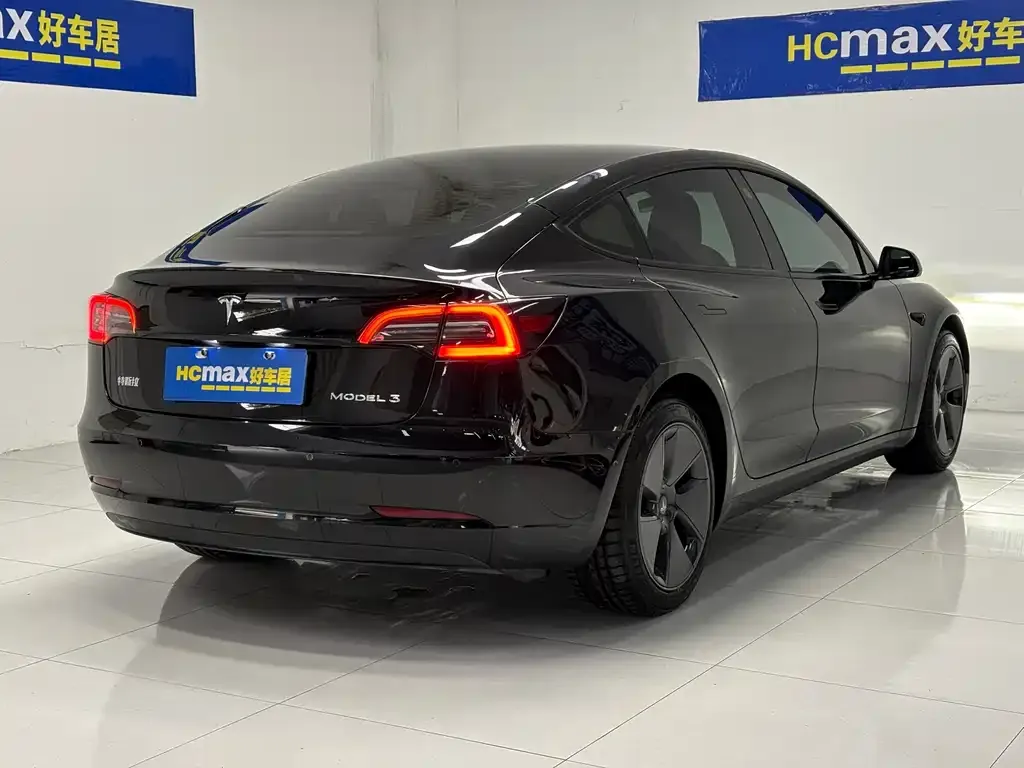 Tesla Model 3 2022 из CN, фото 2