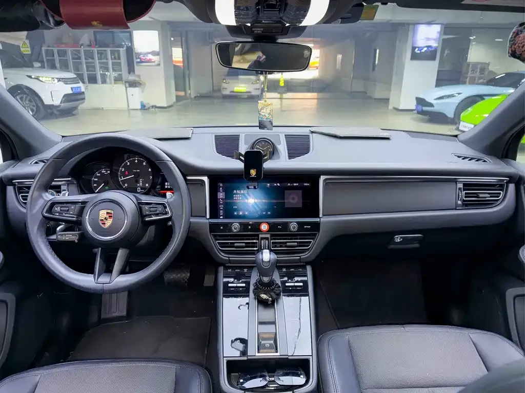 Porsche Macan 2023 из CN, фото 10