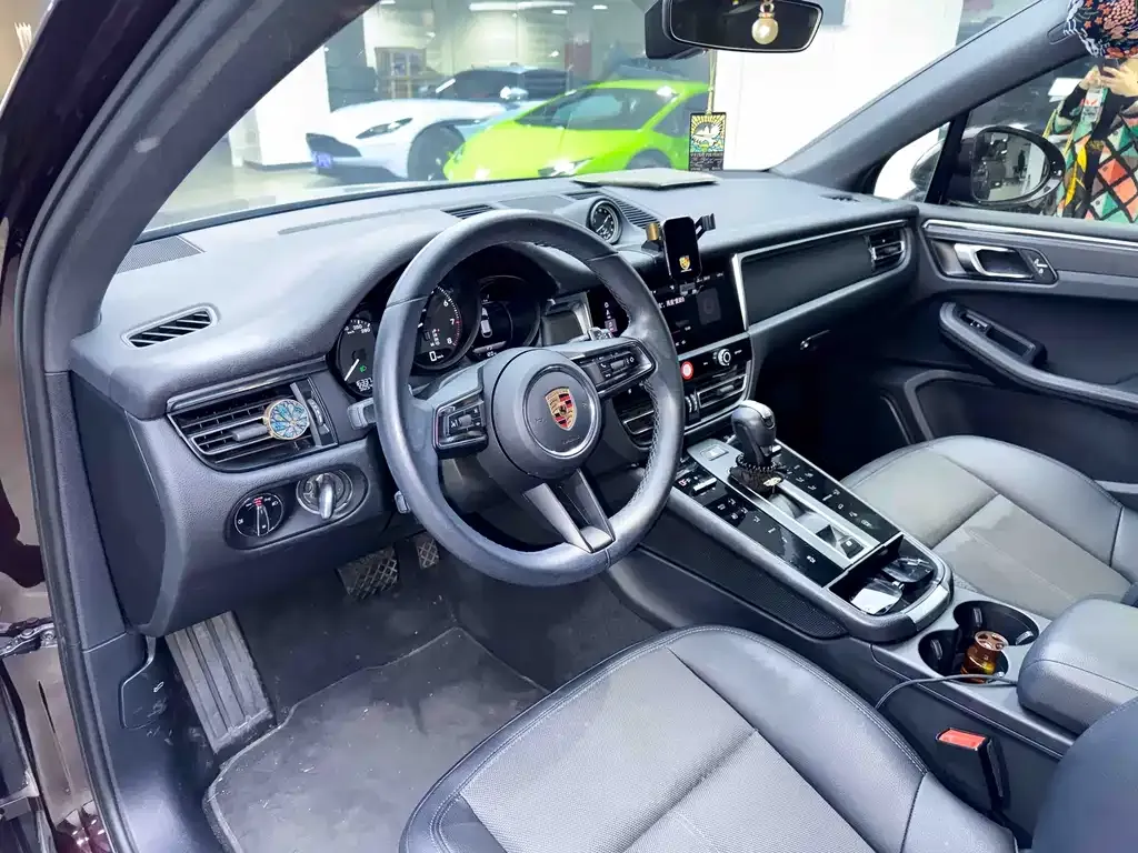 Porsche Macan 2023 из CN, фото 5