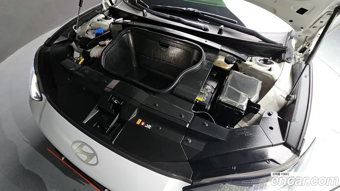 Hyundai Ioniq6 2023 из KR, фото 8