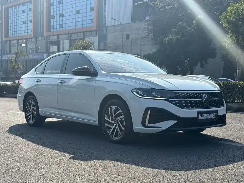 Volkswagen Lavida 2024 из CN, фото 2