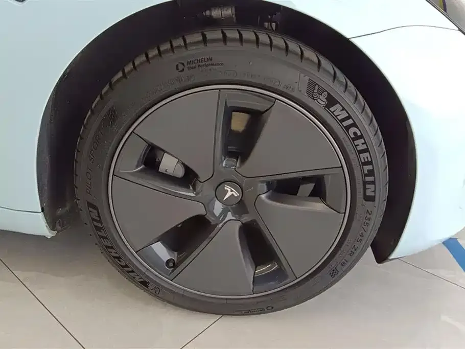 Tesla Model 3 2023 из CN, фото 10