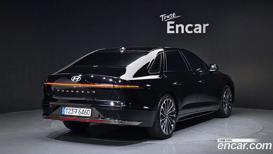 Hyundai Grandeur 2023 из KR, фото 6