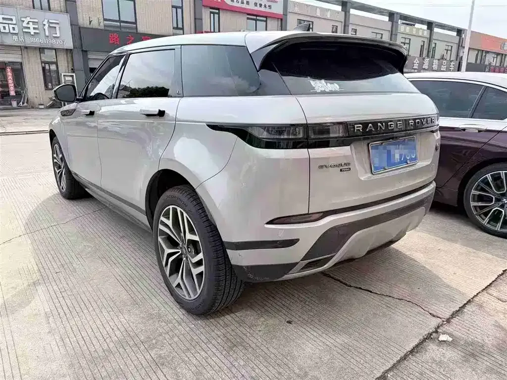 Land Rover Evoque — фото 6