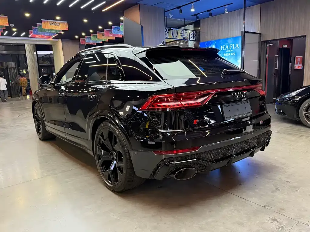 Audi RS Q8 2021 из CN, фото 2