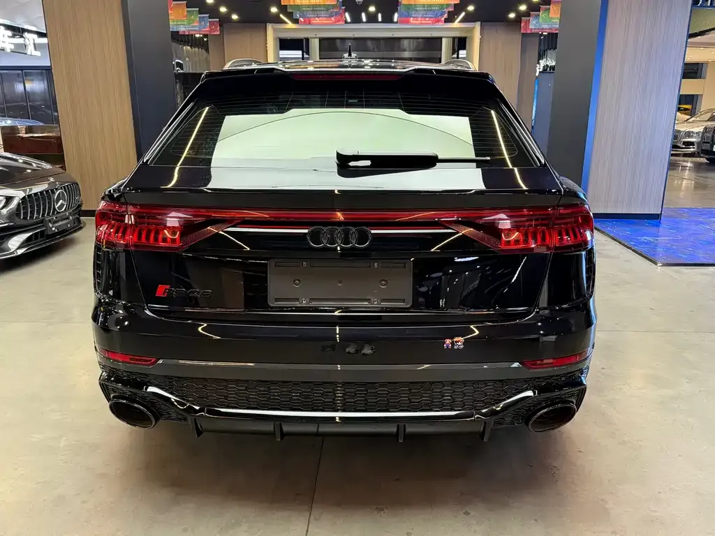 Audi RS Q8 2021 из CN, фото 9