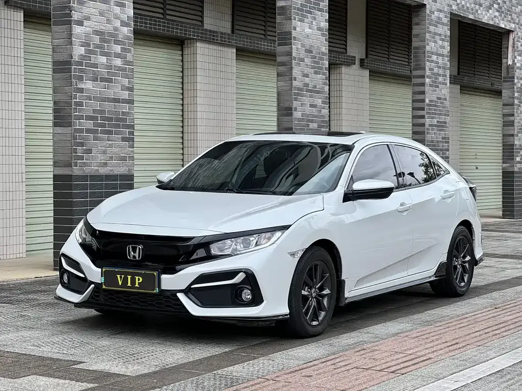 Honda Civic — фото 1